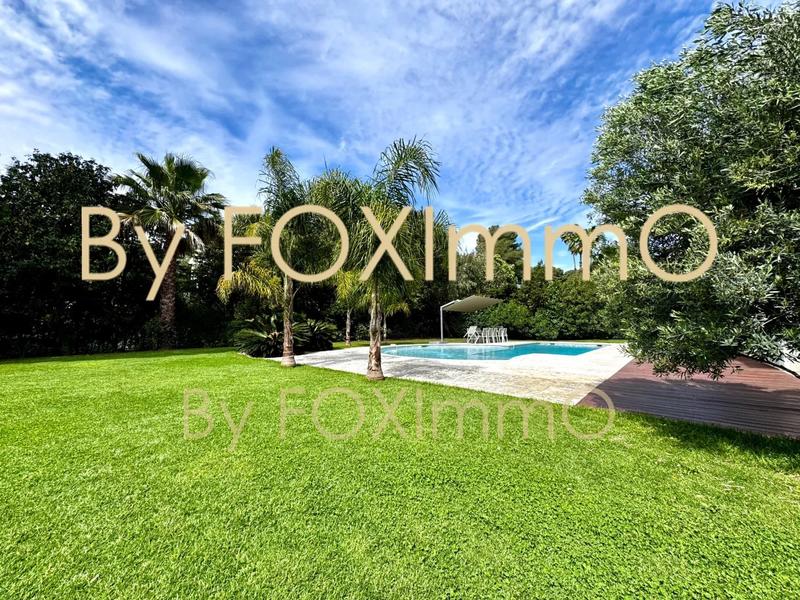 Maison - 346 m² - 7 pièces