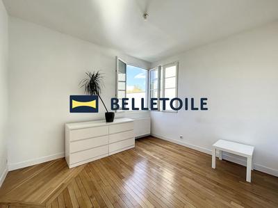 Maison - 92 m² - 5 pièces