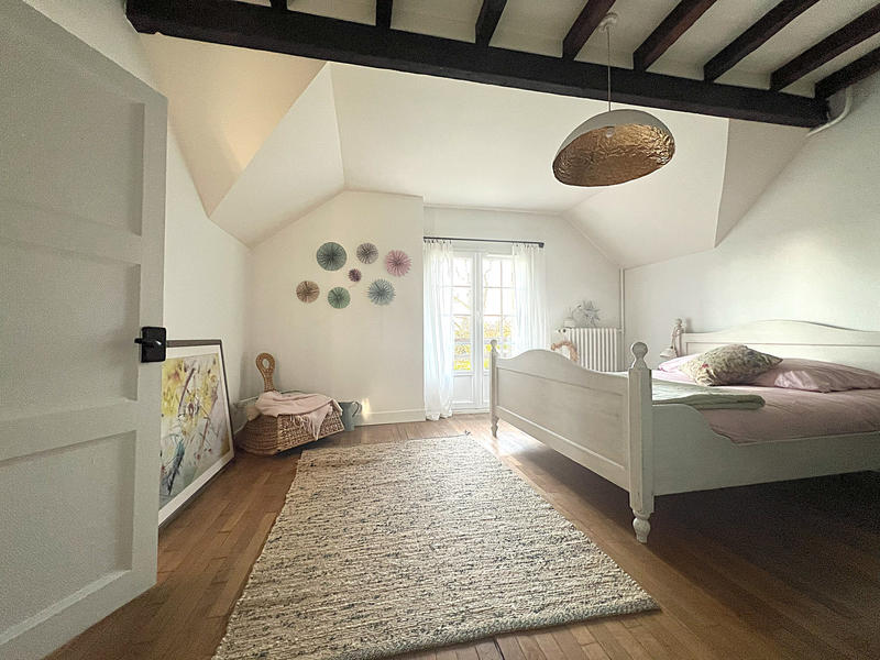 Maison - 297 m² - 10 pièces