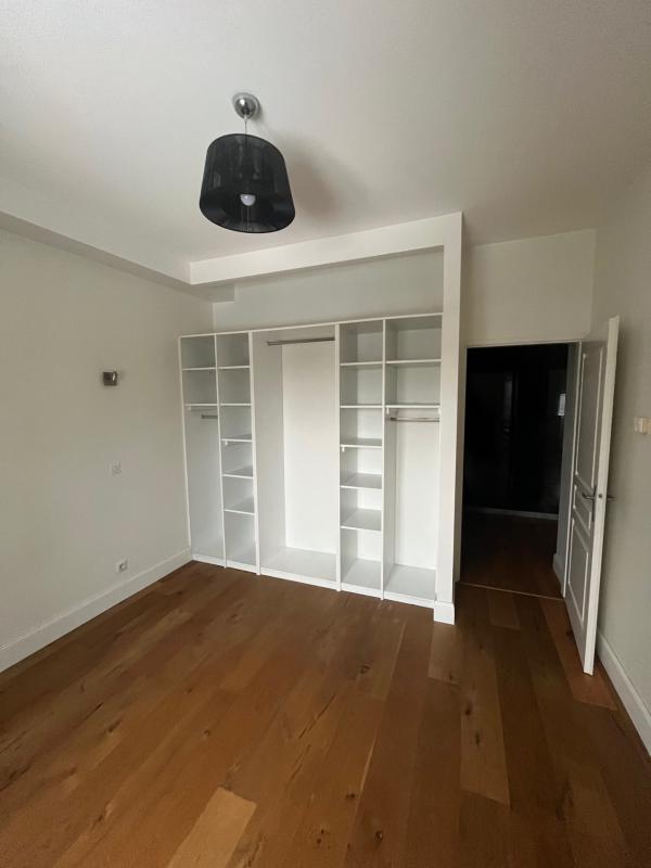 Appartement - 83 m² - 3 pièces