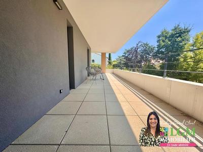 Duplex - 97 m² - 4 pièces