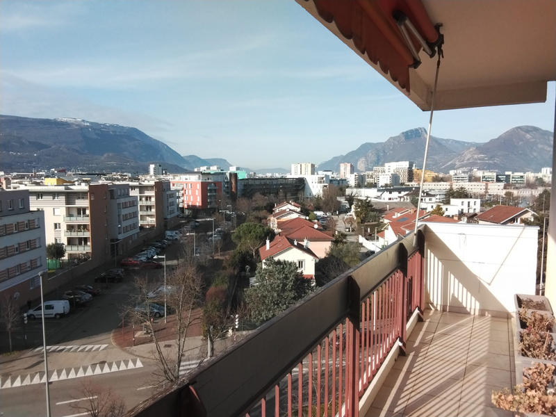 Appartement - 96 m² - 4 pièces