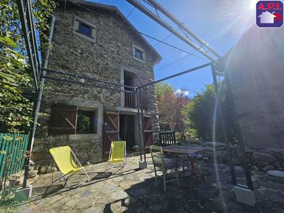 Maison - 87 m² - 4 pièces