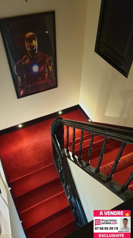 Maison - 212 m² - 8 pièces