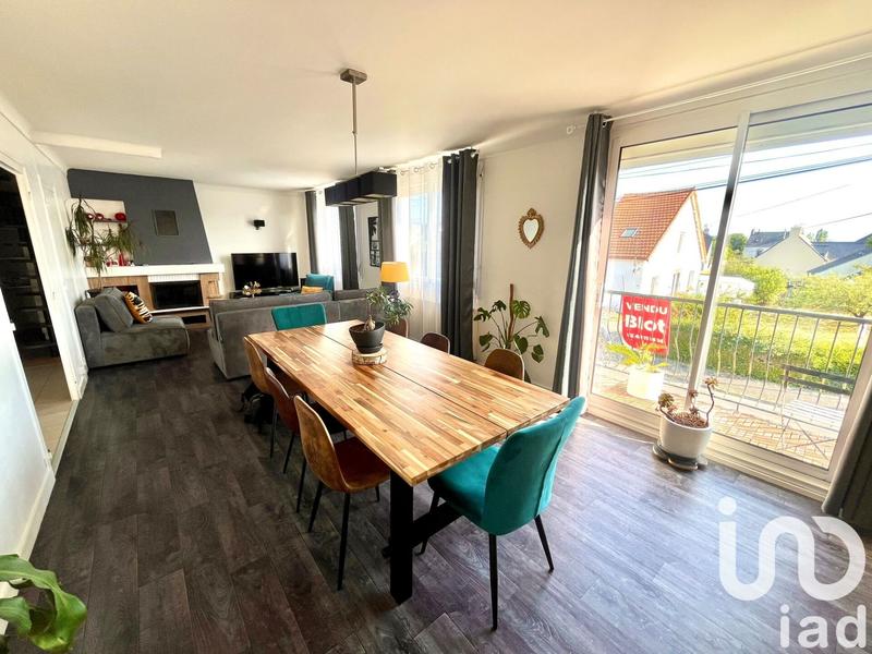 Maison - 142 m² - 6 pièces