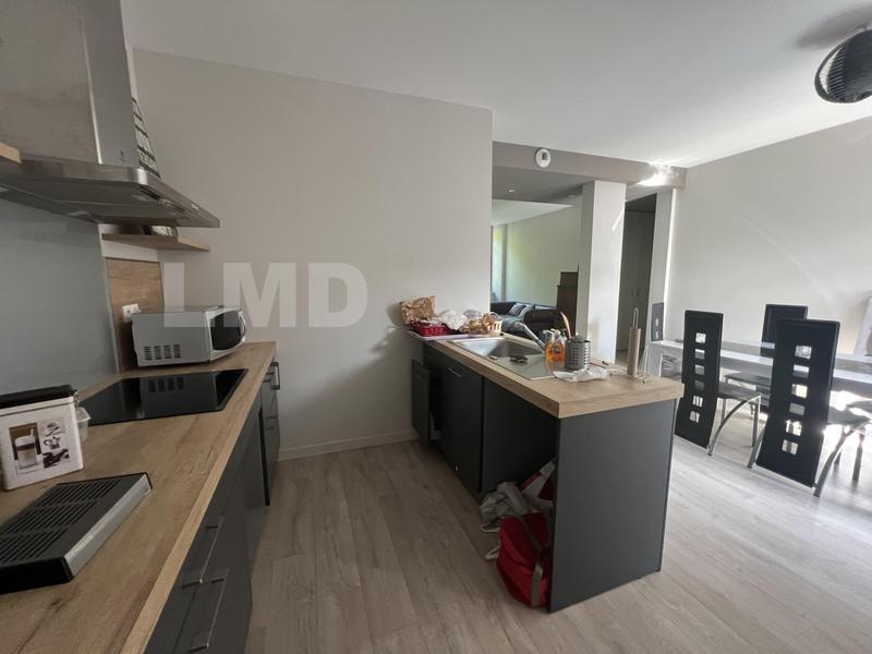 Appartement - 85 m² - 4 pièces