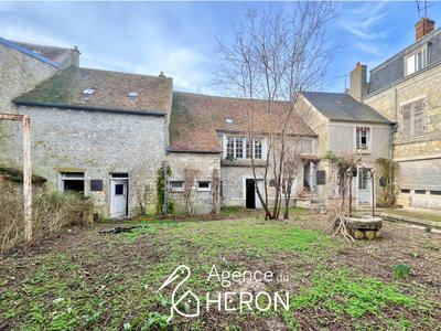 Maison - 470 m² - 19 pièces