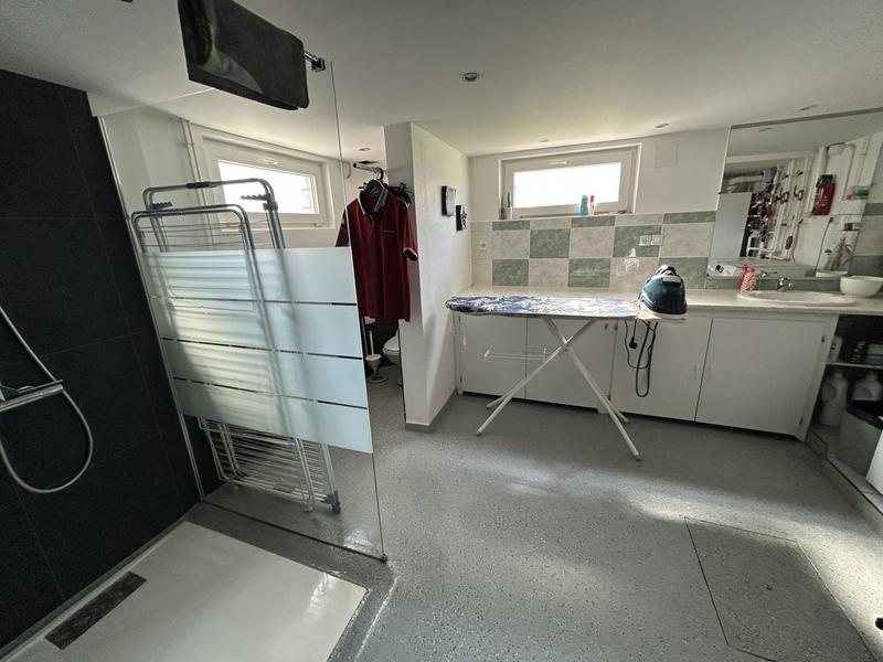 Maison contemporaine - 183 m² - 6 pièces