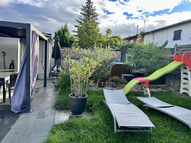 Maison - 135 m² - 6 pièces