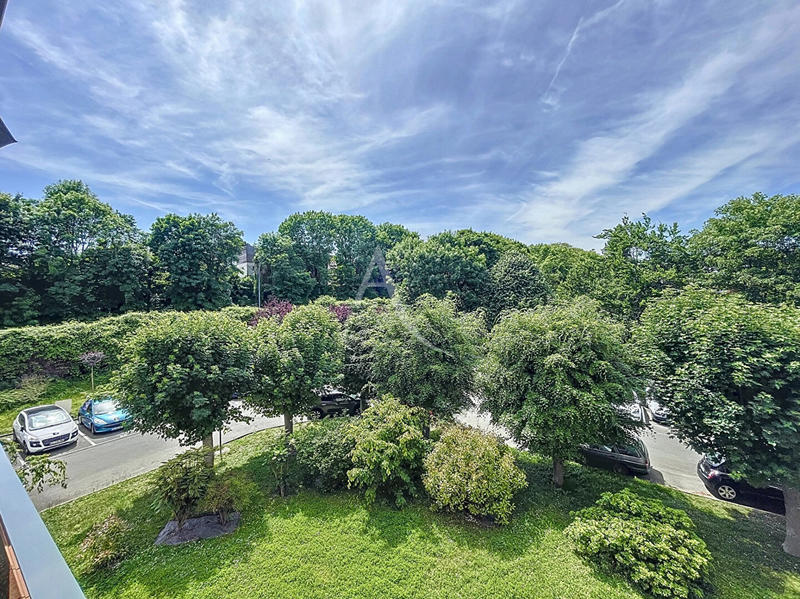 Appartement - 65 m² - 4 pièces