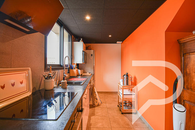 Maison - 105 m² - 4 pièces