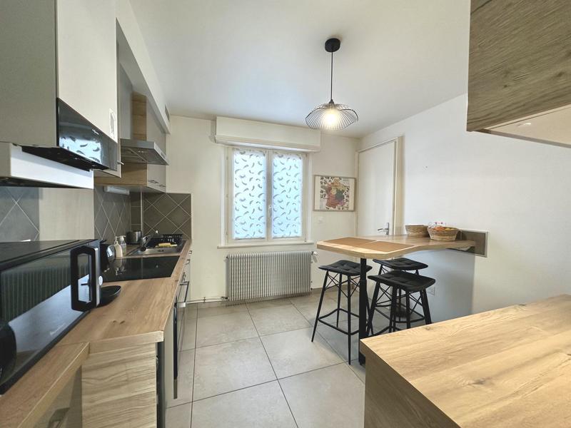 Appartement - 65 m² - 3 pièces