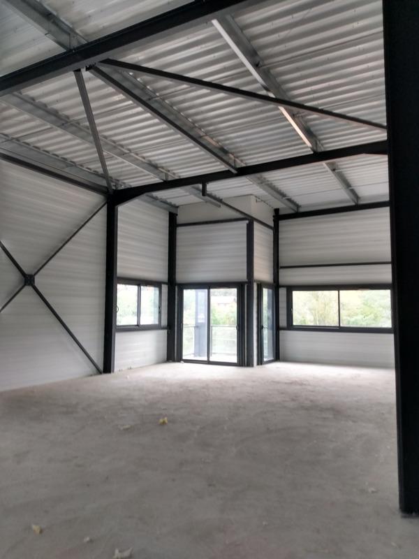 Bureau - 75 m² - 1 pièce