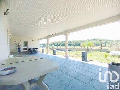 Maison - 153 m² - 5 pièces