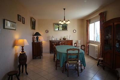 Maison - 170 m² - 6 pièces