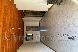 Villa - 190 m² - 11 pièces