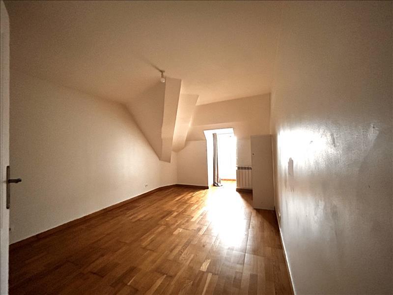 Appartement - 96 m² - 4 pièces