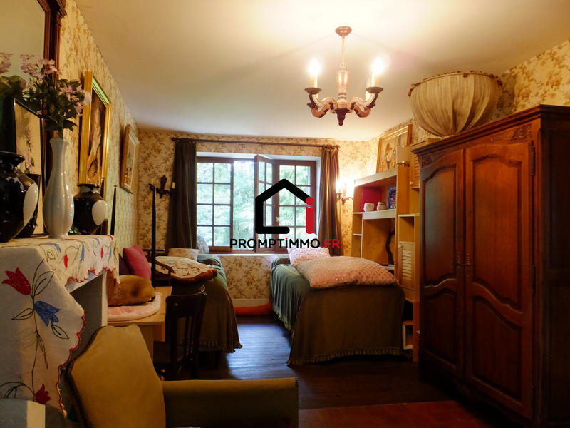 Maison - 94 m² - 5 pièces