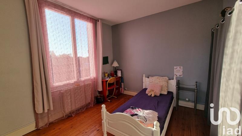 Maison - 201 m² - 6 pièces