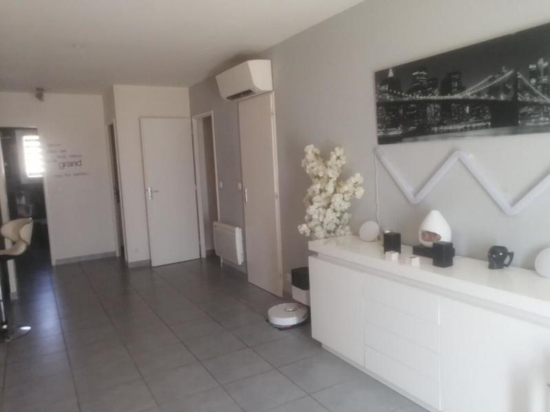 Maison - 76 m² - 3 pièces