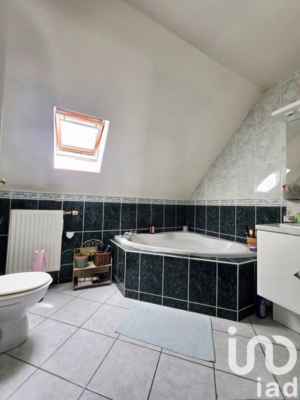 Maison - 135 m² - 6 pièces