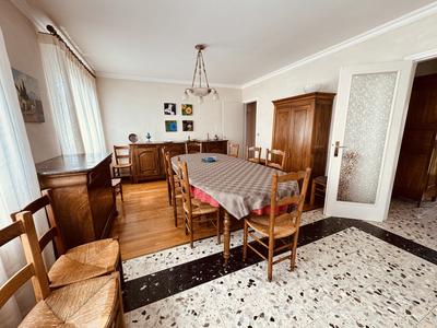 Maison - 127 m² - 5 pièces