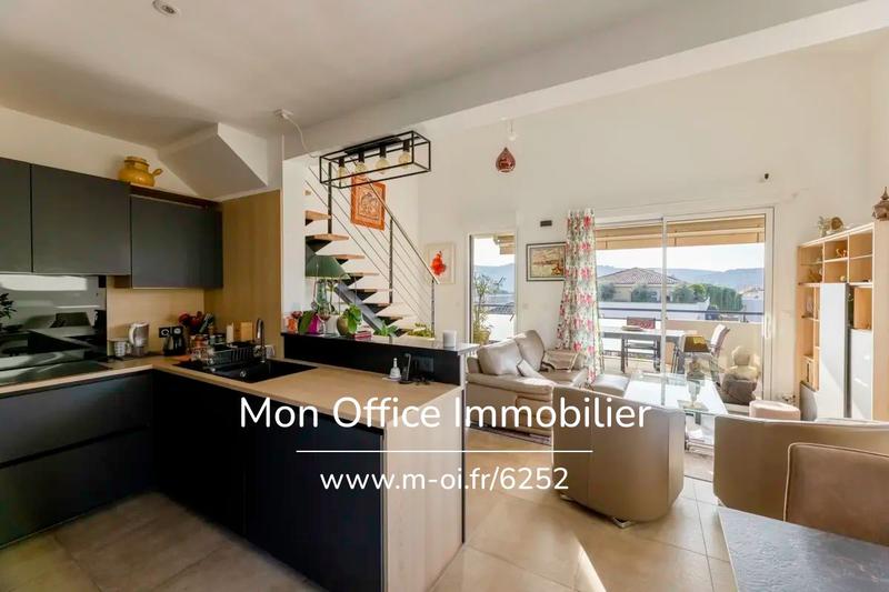 Duplex - 105 m² - 5 pièces
