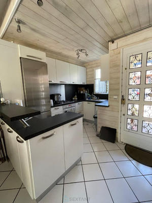 Maison - 80 m² - 4 pièces