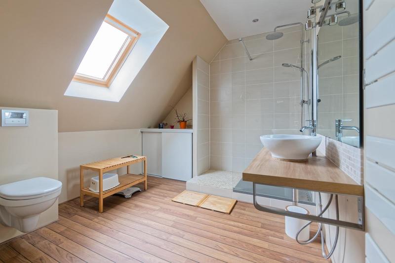 Maison - 140 m² - 6 pièces