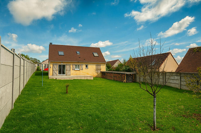 Maison - 153 m² - 6 pièces