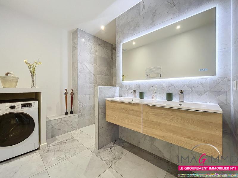 Maison de village - 125 m² - 6 pièces