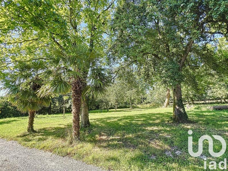 Maison - 220 m² - 5 pièces