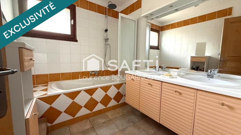 Maison - 115 m² - 5 pièces