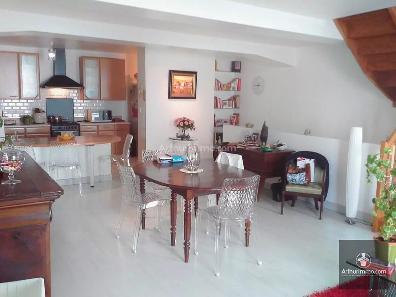 Appartement - 220 m² - 7 pièces