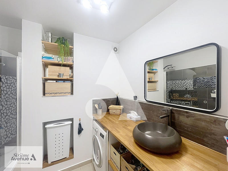 Appartement - 85 m² - 4 pièces