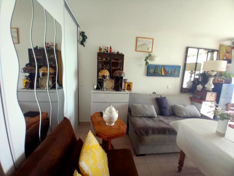 Studio - 27 m² - 1 pièce