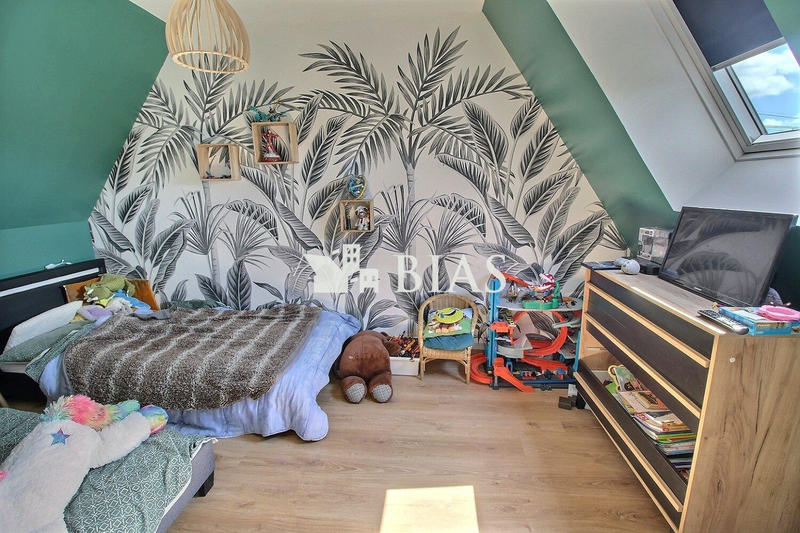 Maison - 170 m² - 6 pièces