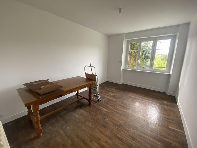 Maison - 275 m² - 7 pièces