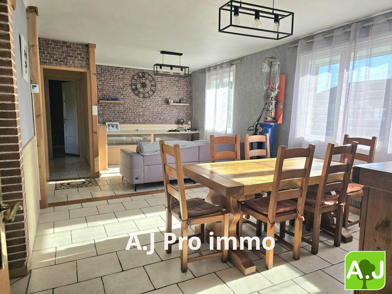 Maison traditionnelle - 72 m² - 5 pièces