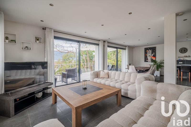 Maison - 156 m² - 5 pièces