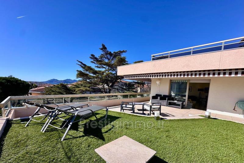 Appartement - 95 m² - 3 pièces