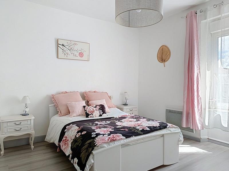 Maison - 98 m² - 4 pièces