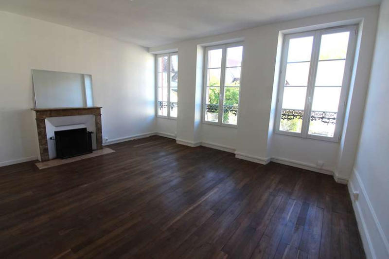 Maison - 190 m² - 6 pièces