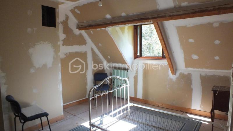 Maison traditionnelle - 219 m² - 10 pièces