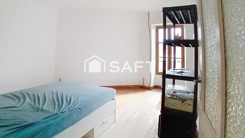 Maison - 177 m² - 6 pièces