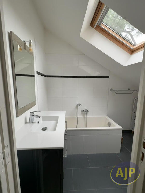 Maison - 113 m² - 4 pièces