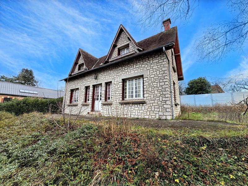 Maison - 105 m² - 5 pièces