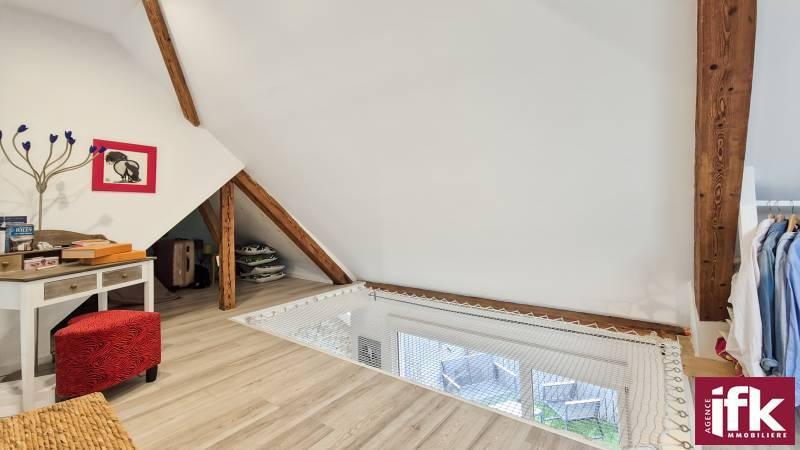 Loft - 103 m² - 4 pièces