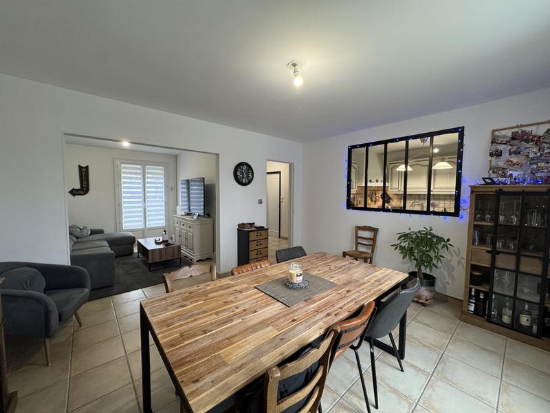 Maison - 94 m² - 4 pièces