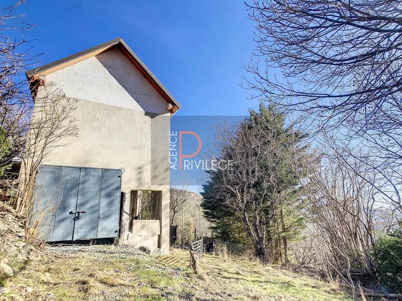 Grange - 90 m² - 6 pièces